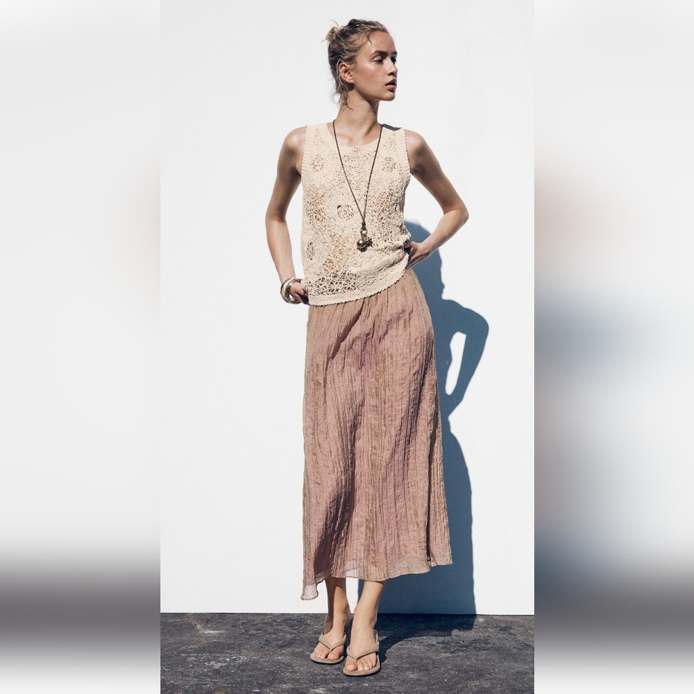 Zara SLEEVELESS CROCHET TOP (M)